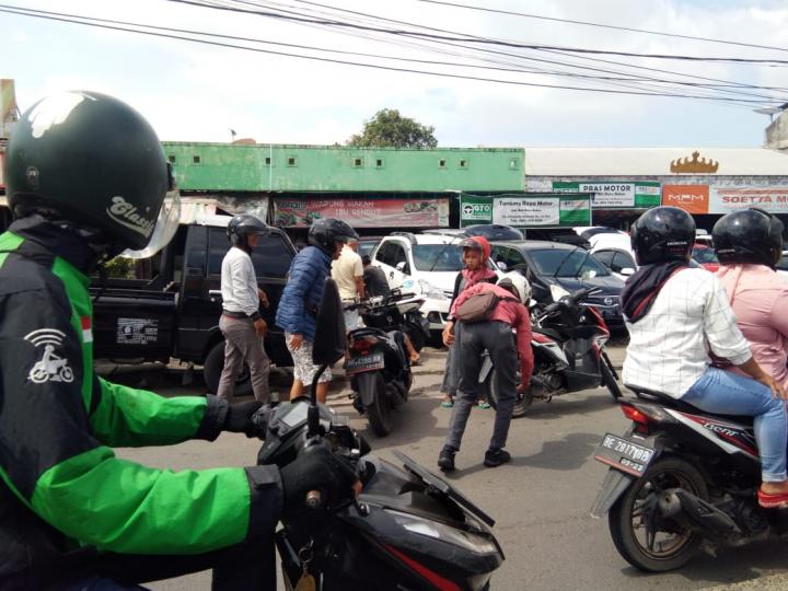 BERITA FOTO Lakalantas Dua Sepeda  Motor di Jalan Antasari 